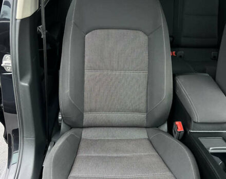 Черный Фольксваген Пассат, объемом двигателя 1.6 л и пробегом 325 тыс. км за 12600 $, фото 52 на Automoto.ua