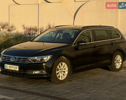 Черный Фольксваген Пассат, объемом двигателя 2 л и пробегом 252 тыс. км за 13999 $, фото 4 на Automoto.ua