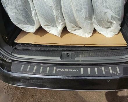 Черный Фольксваген Пассат, объемом двигателя 1.6 л и пробегом 286 тыс. км за 14200 $, фото 15 на Automoto.ua