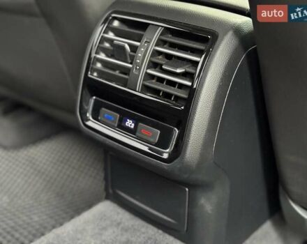 Черный Фольксваген Пассат, объемом двигателя 2 л и пробегом 292 тыс. км за 13900 $, фото 42 на Automoto.ua