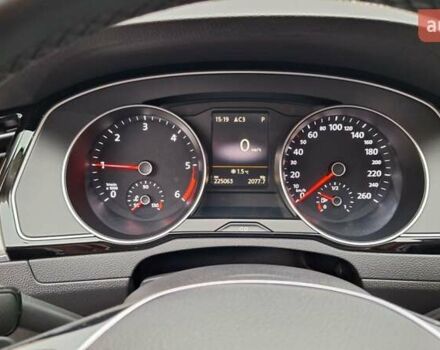 Чорний Фольксваген Пассат, об'ємом двигуна 1.97 л та пробігом 225 тис. км за 16000 $, фото 9 на Automoto.ua