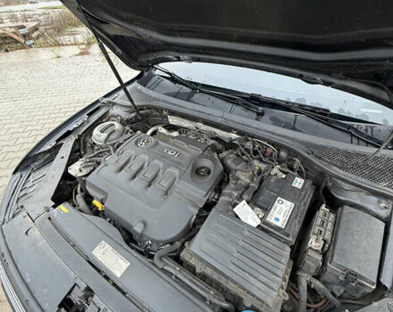 Черный Фольксваген Пассат, объемом двигателя 1.97 л и пробегом 295 тыс. км за 14000 $, фото 28 на Automoto.ua