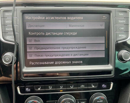 Черный Фольксваген Пассат, объемом двигателя 1.6 л и пробегом 348 тыс. км за 16550 $, фото 27 на Automoto.ua