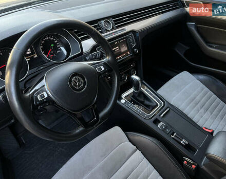 Черный Фольксваген Пассат, объемом двигателя 2 л и пробегом 225 тыс. км за 14000 $, фото 15 на Automoto.ua