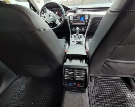 Черный Фольксваген Пассат, объемом двигателя 2 л и пробегом 240 тыс. км за 19950 $, фото 20 на Automoto.ua