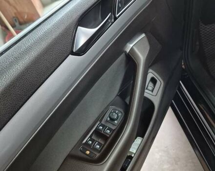 Фольксваген Пассат 2015 в Снятине на Automoto.ua Черный Фольксваген Пассат, объемом двигателя 1.97 л и пробегом 269 тыс. км за 12300 $, фото 14 на Automoto.ua