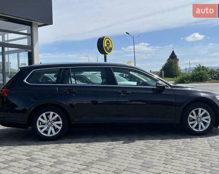Черный Фольксваген Пассат, объемом двигателя 1.6 л и пробегом 234 тыс. км за 13600 $, фото 7 на Automoto.ua