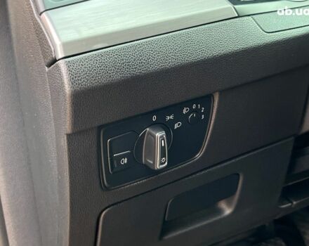 Черный Фольксваген Пассат, объемом двигателя 2 л и пробегом 267 тыс. км за 14390 $, фото 15 на Automoto.ua