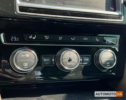 Черный Фольксваген Пассат, объемом двигателя 2 л и пробегом 275 тыс. км за 16950 $, фото 20 на Automoto.ua