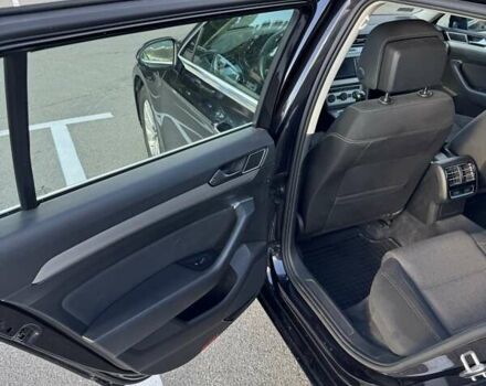 Черный Фольксваген Пассат, объемом двигателя 1.6 л и пробегом 361 тыс. км за 12000 $, фото 19 на Automoto.ua