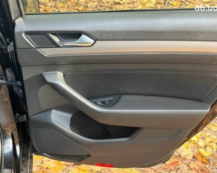 Черный Фольксваген Пассат, объемом двигателя 2 л и пробегом 267 тыс. км за 14390 $, фото 26 на Automoto.ua