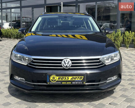 Черный Фольксваген Пассат, объемом двигателя 1.6 л и пробегом 234 тыс. км за 13600 $, фото 1 на Automoto.ua