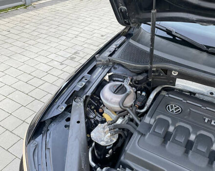 Черный Фольксваген Пассат, объемом двигателя 1.6 л и пробегом 266 тыс. км за 11990 $, фото 30 на Automoto.ua