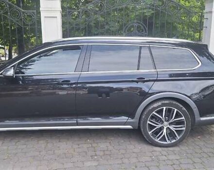 Черный Фольксваген Пассат, объемом двигателя 1.97 л и пробегом 250 тыс. км за 20000 $, фото 5 на Automoto.ua