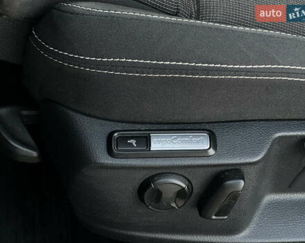 Черный Фольксваген Пассат, объемом двигателя 2 л и пробегом 252 тыс. км за 13999 $, фото 20 на Automoto.ua