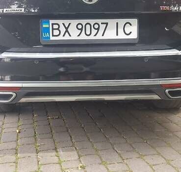 Черный Фольксваген Пассат, объемом двигателя 1.97 л и пробегом 250 тыс. км за 20000 $, фото 1 на Automoto.ua