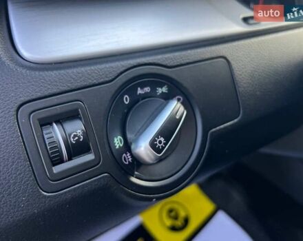 Черный Фольксваген Пассат, объемом двигателя 1.97 л и пробегом 222 тыс. км за 13500 $, фото 14 на Automoto.ua