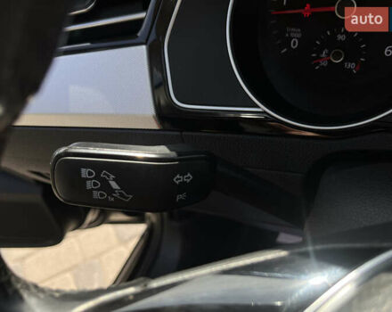 Черный Фольксваген Пассат, объемом двигателя 1.6 л и пробегом 234 тыс. км за 13600 $, фото 21 на Automoto.ua