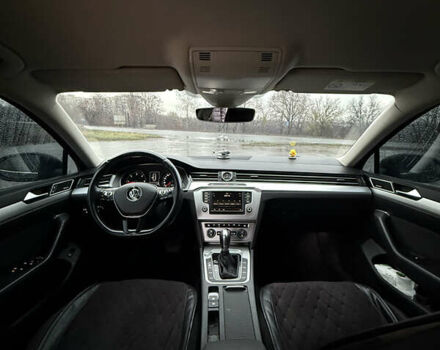 Черный Фольксваген Пассат, объемом двигателя 1.97 л и пробегом 295 тыс. км за 14000 $, фото 23 на Automoto.ua