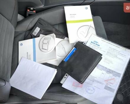 Черный Фольксваген Пассат, объемом двигателя 1.6 л и пробегом 292 тыс. км за 13100 $, фото 32 на Automoto.ua