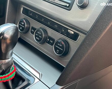 Черный Фольксваген Пассат, объемом двигателя 2 л и пробегом 267 тыс. км за 14390 $, фото 32 на Automoto.ua