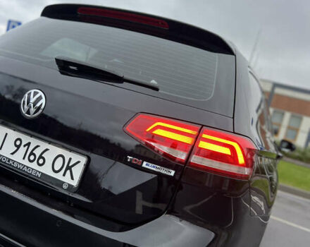 Черный Фольксваген Пассат, объемом двигателя 1.6 л и пробегом 325 тыс. км за 12600 $, фото 22 на Automoto.ua