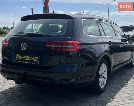 Черный Фольксваген Пассат, объемом двигателя 1.6 л и пробегом 234 тыс. км за 13600 $, фото 6 на Automoto.ua