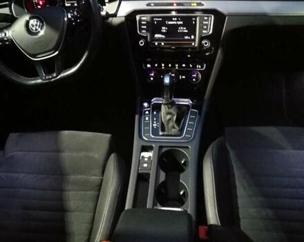 Черный Фольксваген Пассат, объемом двигателя 1.97 л и пробегом 263 тыс. км за 14900 $, фото 10 на Automoto.ua