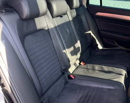 Чорний Фольксваген Пассат, об'ємом двигуна 2 л та пробігом 218 тис. км за 19500 $, фото 15 на Automoto.ua