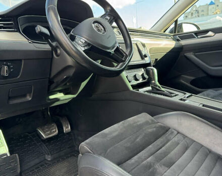 Черный Фольксваген Пассат, объемом двигателя 1.97 л и пробегом 208 тыс. км за 18900 $, фото 18 на Automoto.ua