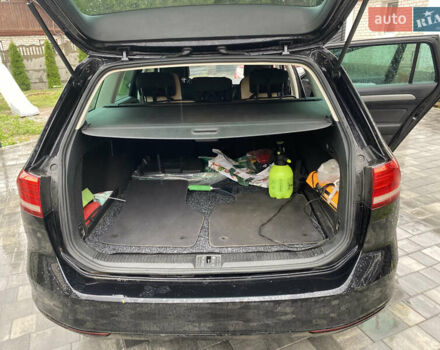 Черный Фольксваген Пассат, объемом двигателя 1.6 л и пробегом 214 тыс. км за 13200 $, фото 4 на Automoto.ua