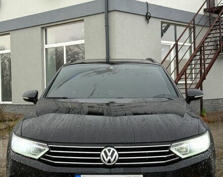 Черный Фольксваген Пассат, объемом двигателя 2 л и пробегом 295 тыс. км за 14000 $, фото 4 на Automoto.ua