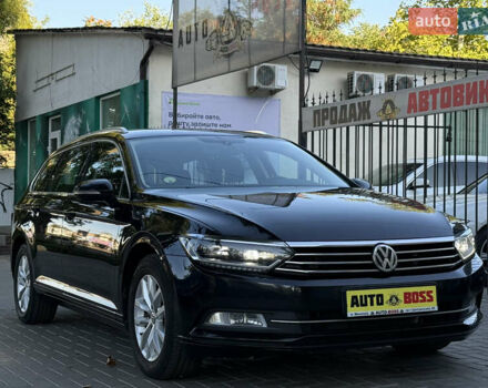 Черный Фольксваген Пассат, объемом двигателя 1.6 л и пробегом 217 тыс. км за 13999 $, фото 13 на Automoto.ua