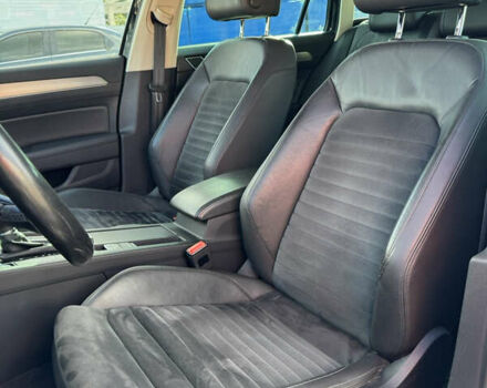 Черный Фольксваген Пассат, объемом двигателя 1.97 л и пробегом 208 тыс. км за 18900 $, фото 15 на Automoto.ua