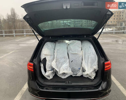 Черный Фольксваген Пассат, объемом двигателя 1.4 л и пробегом 340 тыс. км за 16500 $, фото 31 на Automoto.ua