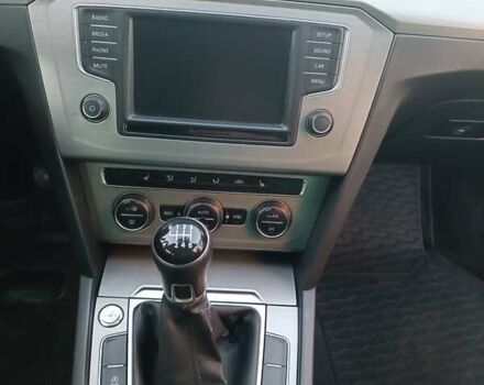 Чорний Фольксваген Пассат, об'ємом двигуна 1.6 л та пробігом 256 тис. км за 11000 $, фото 15 на Automoto.ua