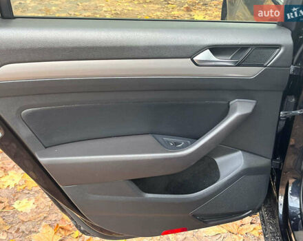 Чорний Фольксваген Пассат, об'ємом двигуна 2 л та пробігом 267 тис. км за 14390 $, фото 23 на Automoto.ua