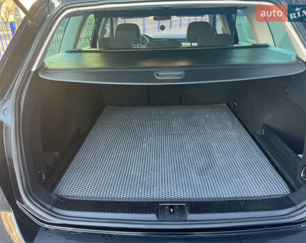 Черный Фольксваген Пассат, объемом двигателя 1.6 л и пробегом 264 тыс. км за 11399 $, фото 29 на Automoto.ua