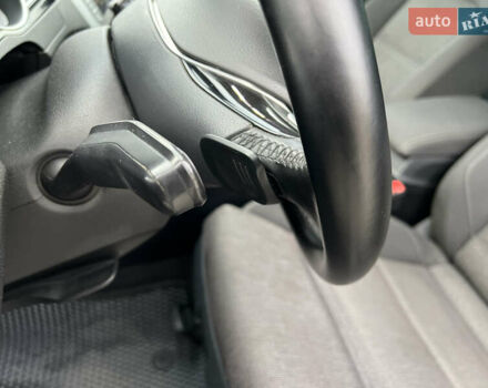 Чорний Фольксваген Пассат, об'ємом двигуна 1.6 л та пробігом 265 тис. км за 11350 $, фото 30 на Automoto.ua