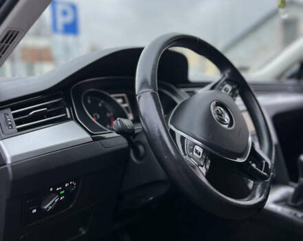 Черный Фольксваген Пассат, объемом двигателя 1.6 л и пробегом 325 тыс. км за 12600 $, фото 32 на Automoto.ua