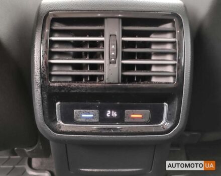 Черный Фольксваген Пассат, объемом двигателя 2 л и пробегом 280 тыс. км за 13600 $, фото 10 на Automoto.ua