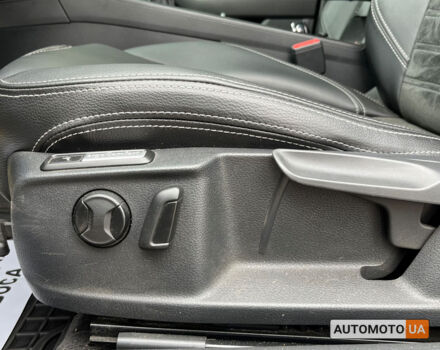 Черный Фольксваген Пассат, объемом двигателя 2 л и пробегом 233 тыс. км за 14750 $, фото 12 на Automoto.ua