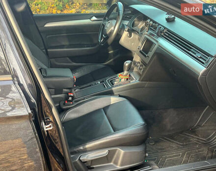 Чорний Фольксваген Пассат, об'ємом двигуна 2 л та пробігом 267 тис. км за 14390 $, фото 30 на Automoto.ua