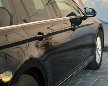 Черный Фольксваген Пассат, объемом двигателя 2 л и пробегом 252 тыс. км за 13999 $, фото 10 на Automoto.ua