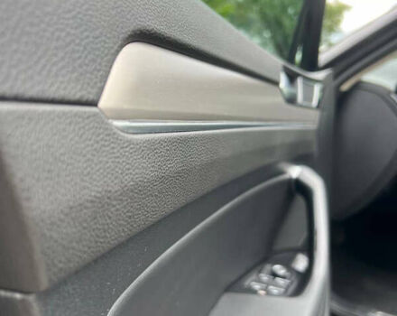 Черный Фольксваген Пассат, объемом двигателя 1.6 л и пробегом 348 тыс. км за 16550 $, фото 31 на Automoto.ua