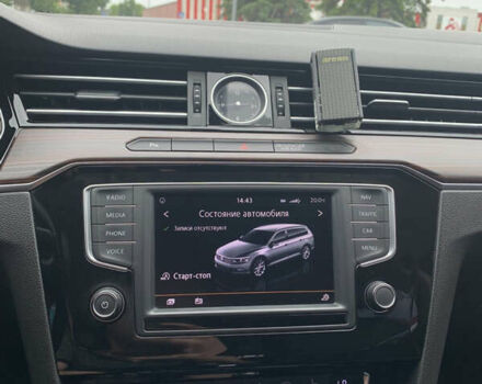 Черный Фольксваген Пассат, объемом двигателя 1.97 л и пробегом 320 тыс. км за 14000 $, фото 13 на Automoto.ua