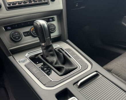 Черный Фольксваген Пассат, объемом двигателя 1.97 л и пробегом 261 тыс. км за 13999 $, фото 26 на Automoto.ua