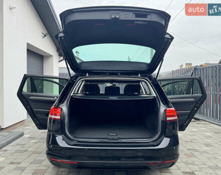 Черный Фольксваген Пассат, объемом двигателя 1.6 л и пробегом 256 тыс. км за 11900 $, фото 39 на Automoto.ua