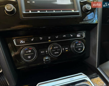 Черный Фольксваген Пассат, объемом двигателя 2 л и пробегом 261 тыс. км за 15300 $, фото 39 на Automoto.ua