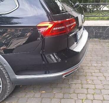 Черный Фольксваген Пассат, объемом двигателя 1.97 л и пробегом 250 тыс. км за 20000 $, фото 2 на Automoto.ua